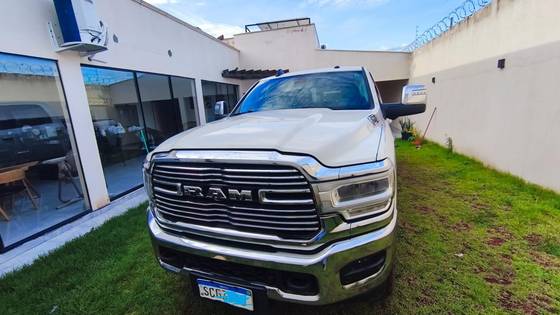 RAM 2500 6.7 I6 TURBO DIESEL LARAMIE CD 4X4 AUTOMÁTICO RAM 2500 6.7 I6 TURBO DIESEL LARAMIE CD 4X4 AUTOMÁTICO